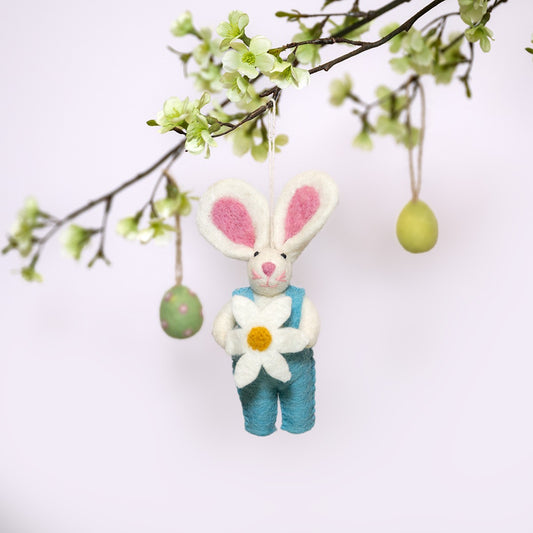 Vilten hanger haasje met margriet turquoise