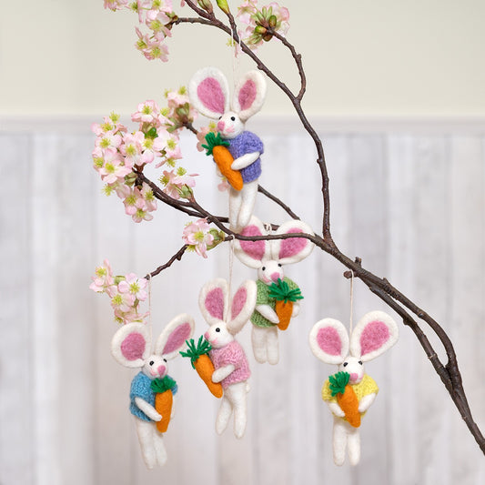 Hanger haasje met Wortel Turquoise