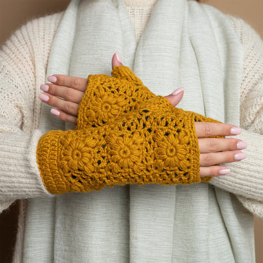 Vilten handwarmers granny square okergeel