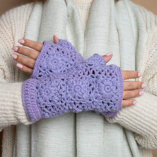 Vilten handwarmers granny square lila