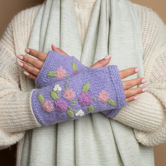 Vilten handwarmers flowers lila
