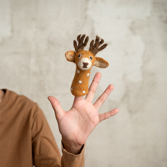 Vilten vingerpopje hert bruin 3d
