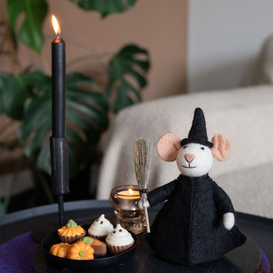 Vilten decoratie muis heks