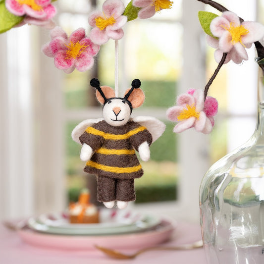 Vilten hanger muis bij