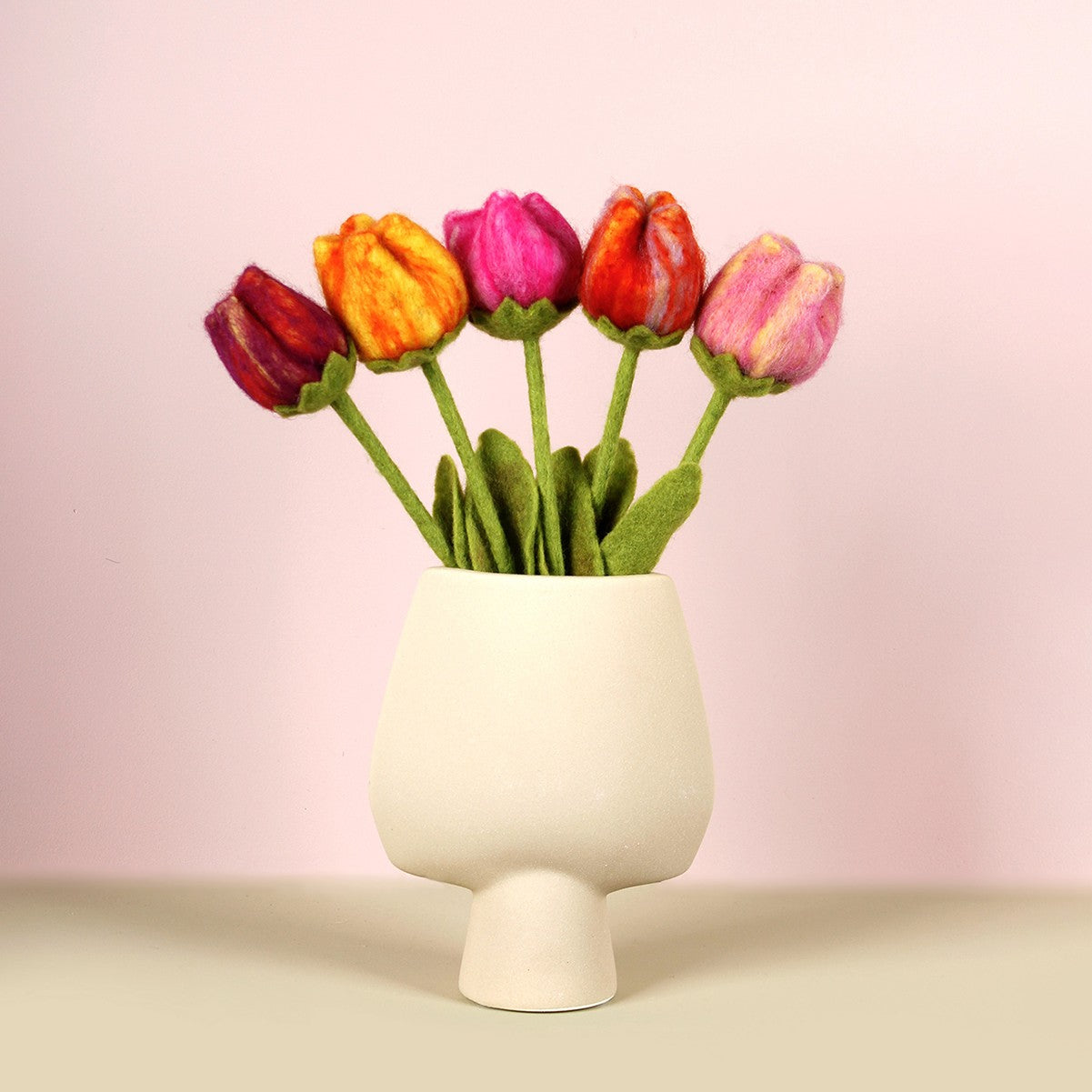 Detailfoto van vilten tulp pien