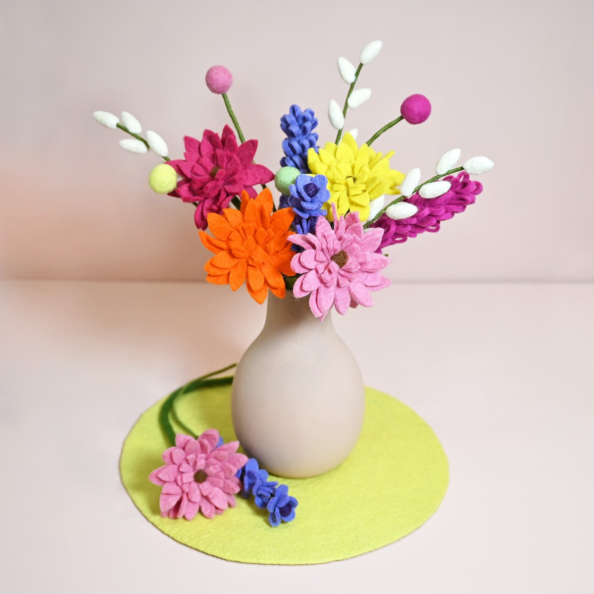 Detailfoto van vilten lavendel
