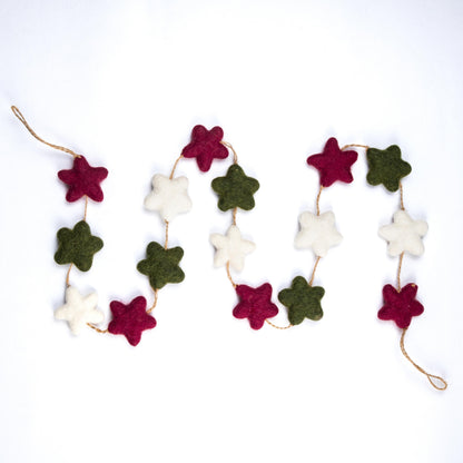 Detailfoto van vilten viltslinger ster holly berry
