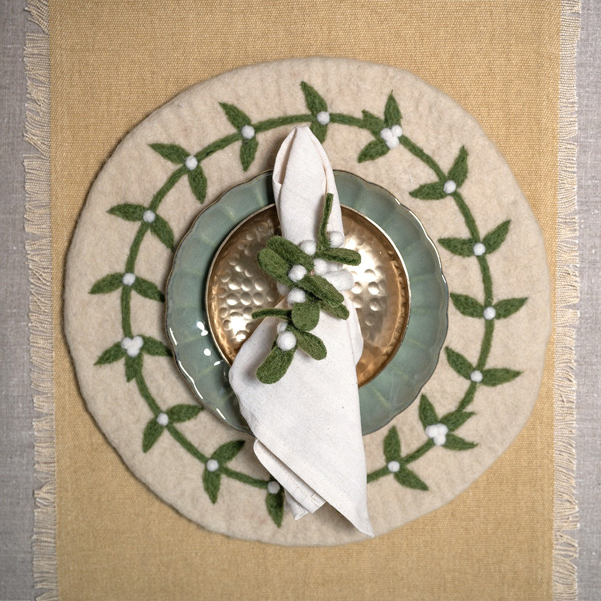 Vilten servetring mistletoe