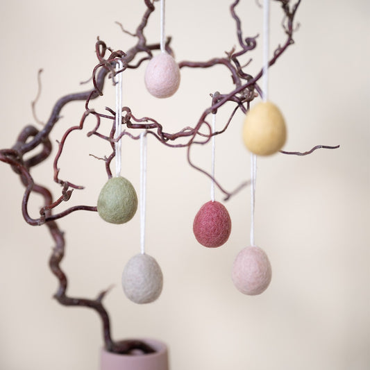 Detailfoto van vilten hanger paasei funny bunny small assorti 6 st.