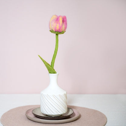 Detailfoto van vilten tulp romy