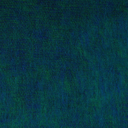 Detailfoto van vilten kleine sjaal aquagroen