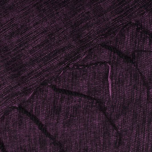 Detailfoto van vilten kleine sjaal aubergine