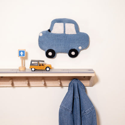 Vilten muurhanger auto blauw