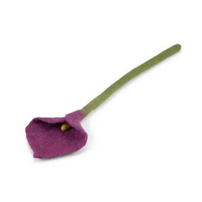 Detailfoto van vilten calla paars