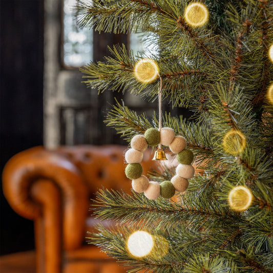 Vilten hanger krans vb mistletoe small