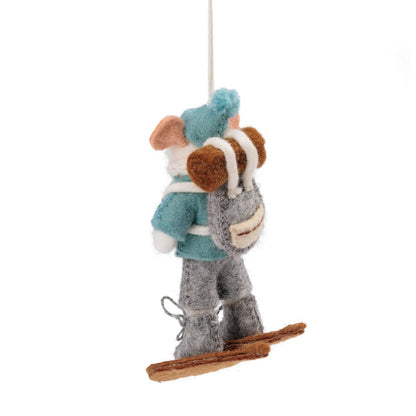 Detailfoto van hanger muis sneeuwwandelaar van vilt