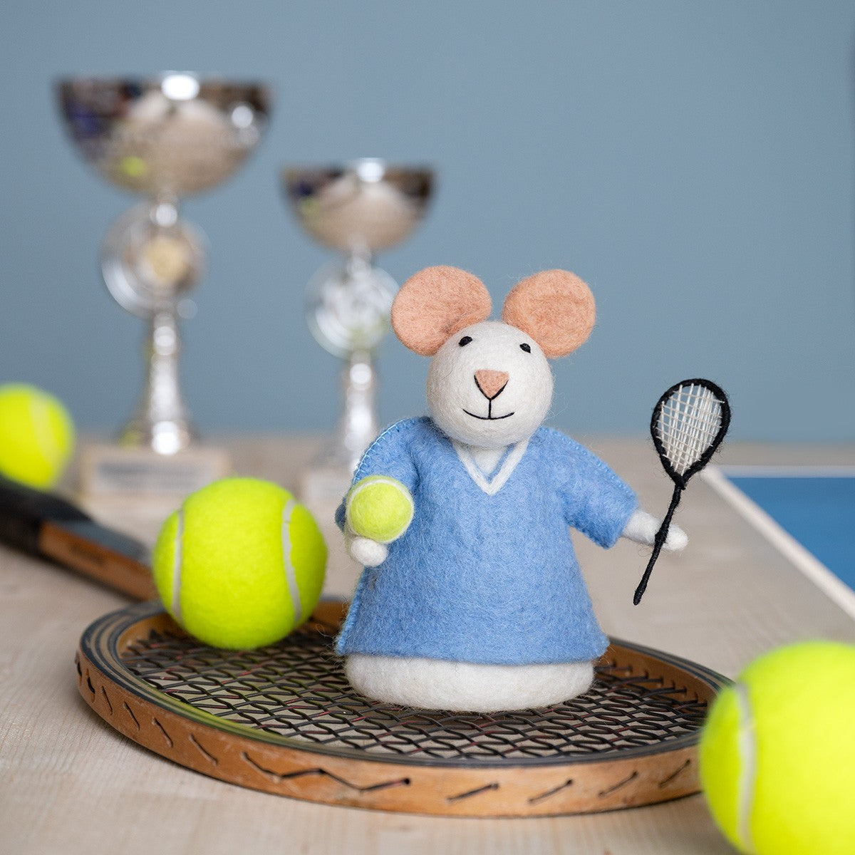 Vilten decoratie muis tennismuis