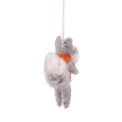 Detailfoto van vilten hanger wolf indian summer cognac