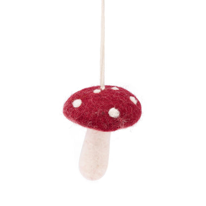 Detailfoto van vilten hanger paddenstoel rood medium