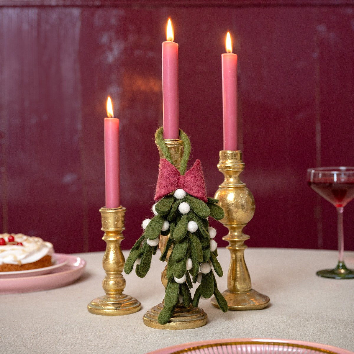 Detailfoto van vilten hanger mistletoe met strik xl