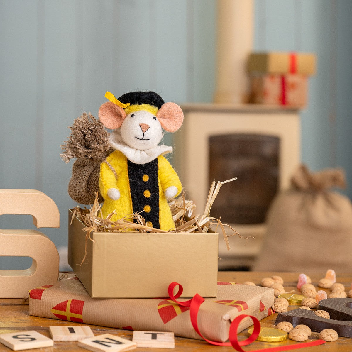 Vilten decoratie muis pietermuis geel