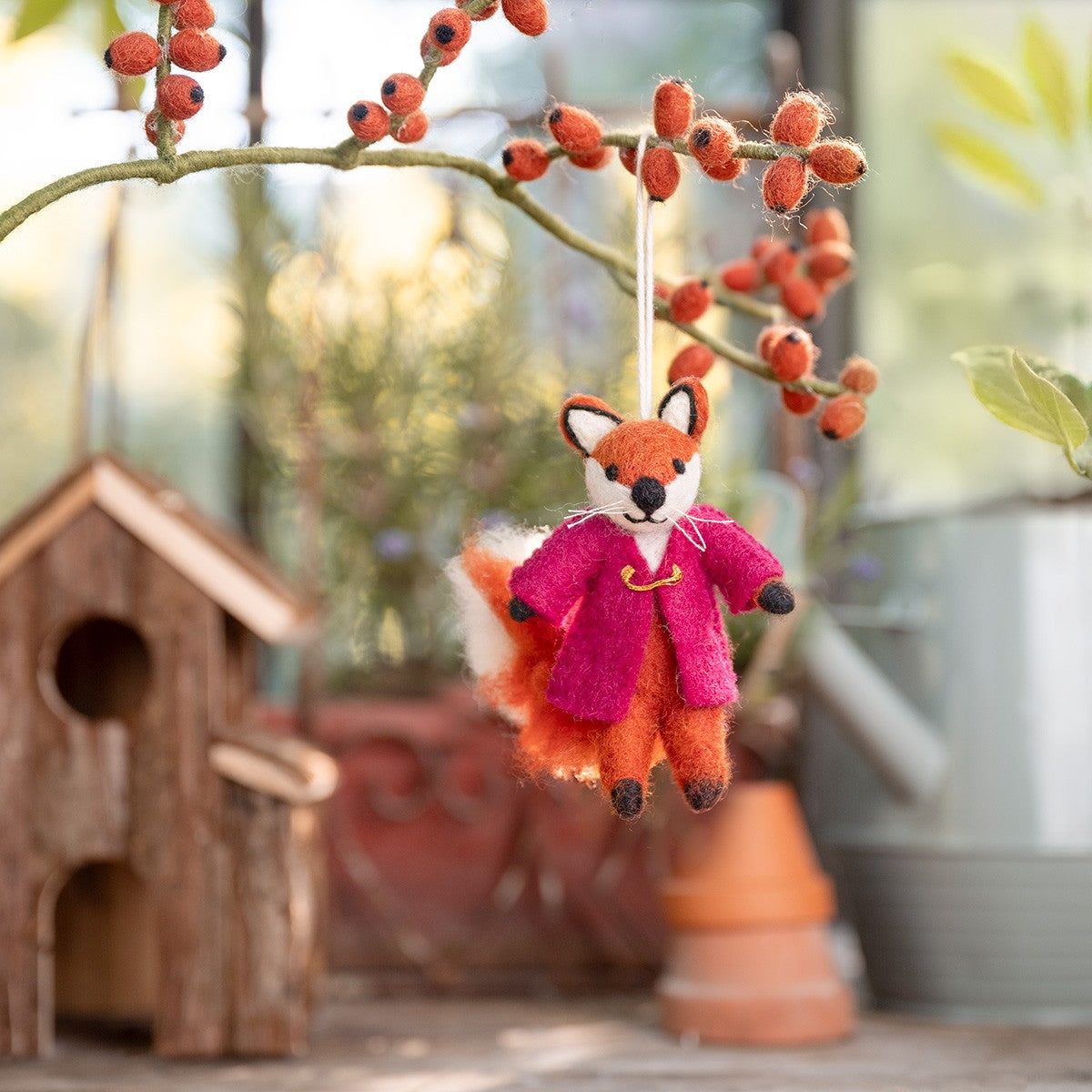 Detailfoto van vilten hanger vos indian summer paars