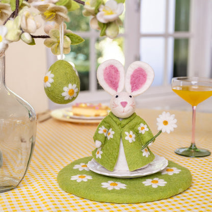 Decoratie Haas Groen met Margrietjes