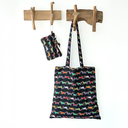 Vilten totebag teckel zwart