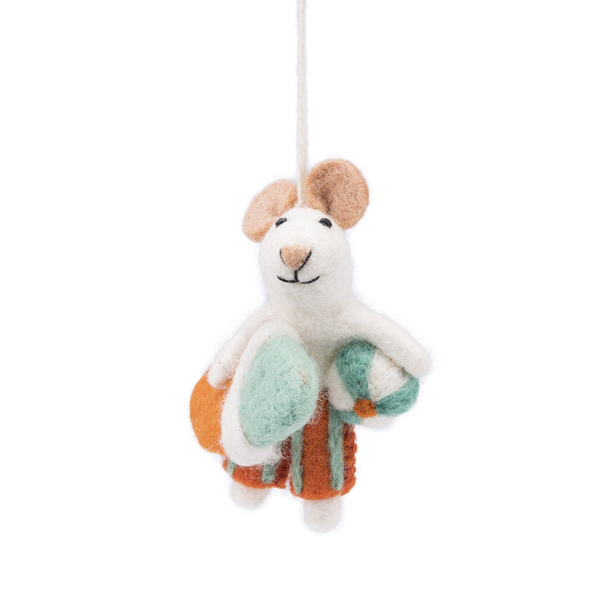 Detailfoto van vilten hanger muis surfboy oranje