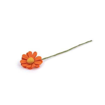 Detailfoto van vilten margrietje oranje