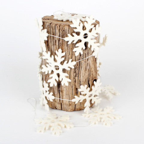Detailfoto van vilten viltslinger sneeuwvlok