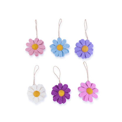 Detailfoto van vilten hanger margrietje violettinten assorti 6 st.