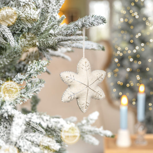 Hanger Ster Winterwonderland Wit van vilt