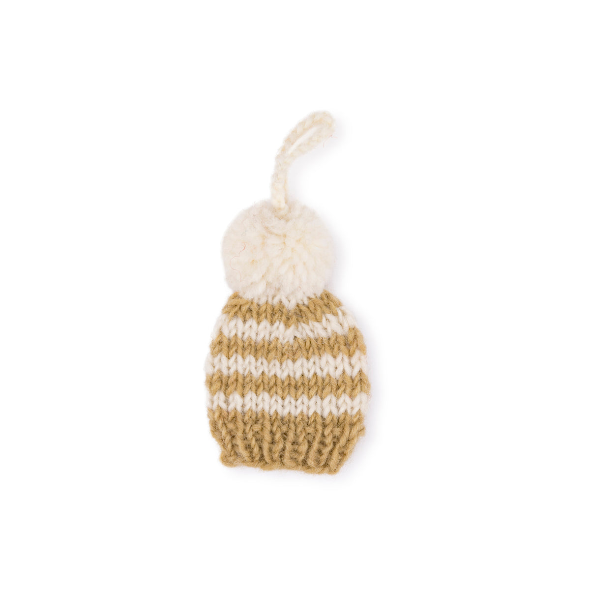 Detailfoto van hanger muts pompom beige van vilt