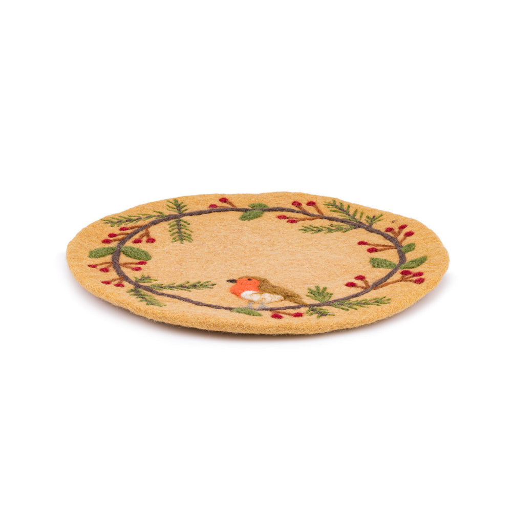 Detailfoto van vilten onderzetter 35 cm roodborstje beige