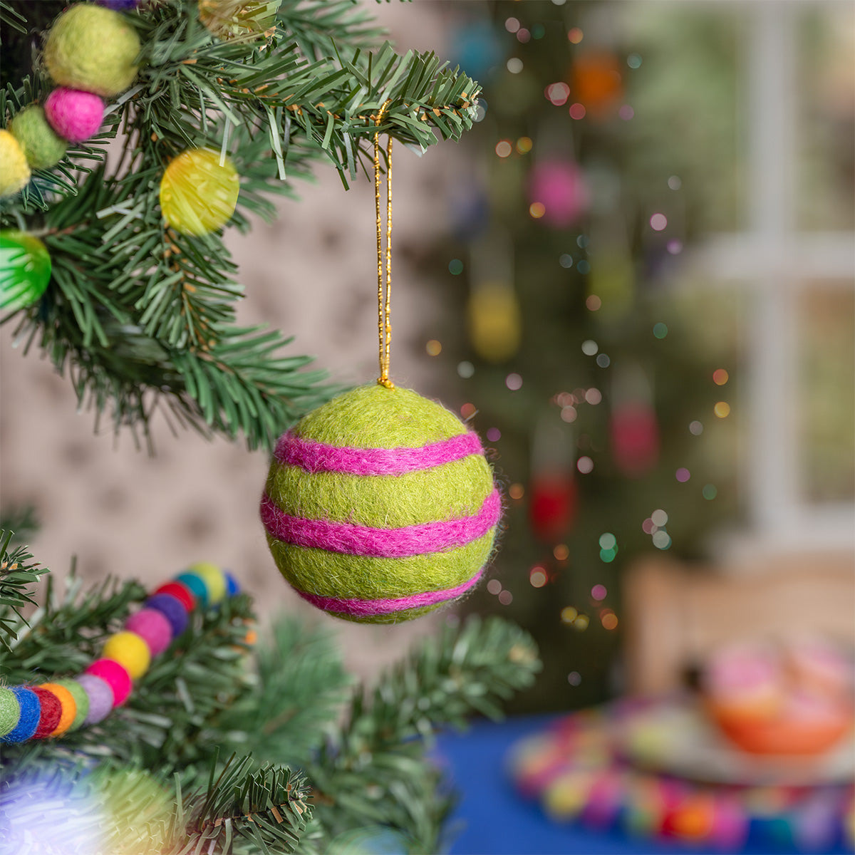 Pendant Ball Stripe Green Kitschmas