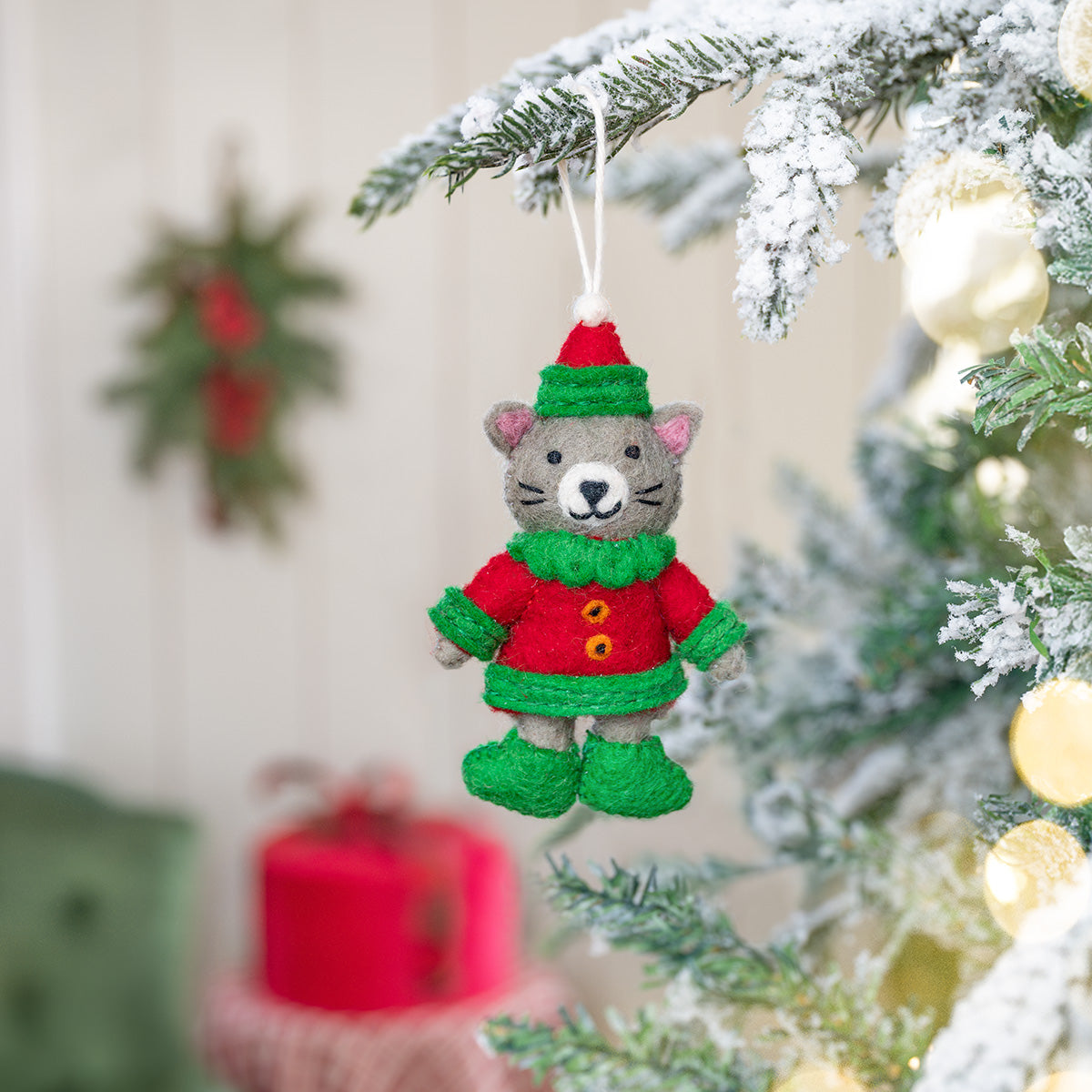 Vilten hanger kat elf jolly christmas