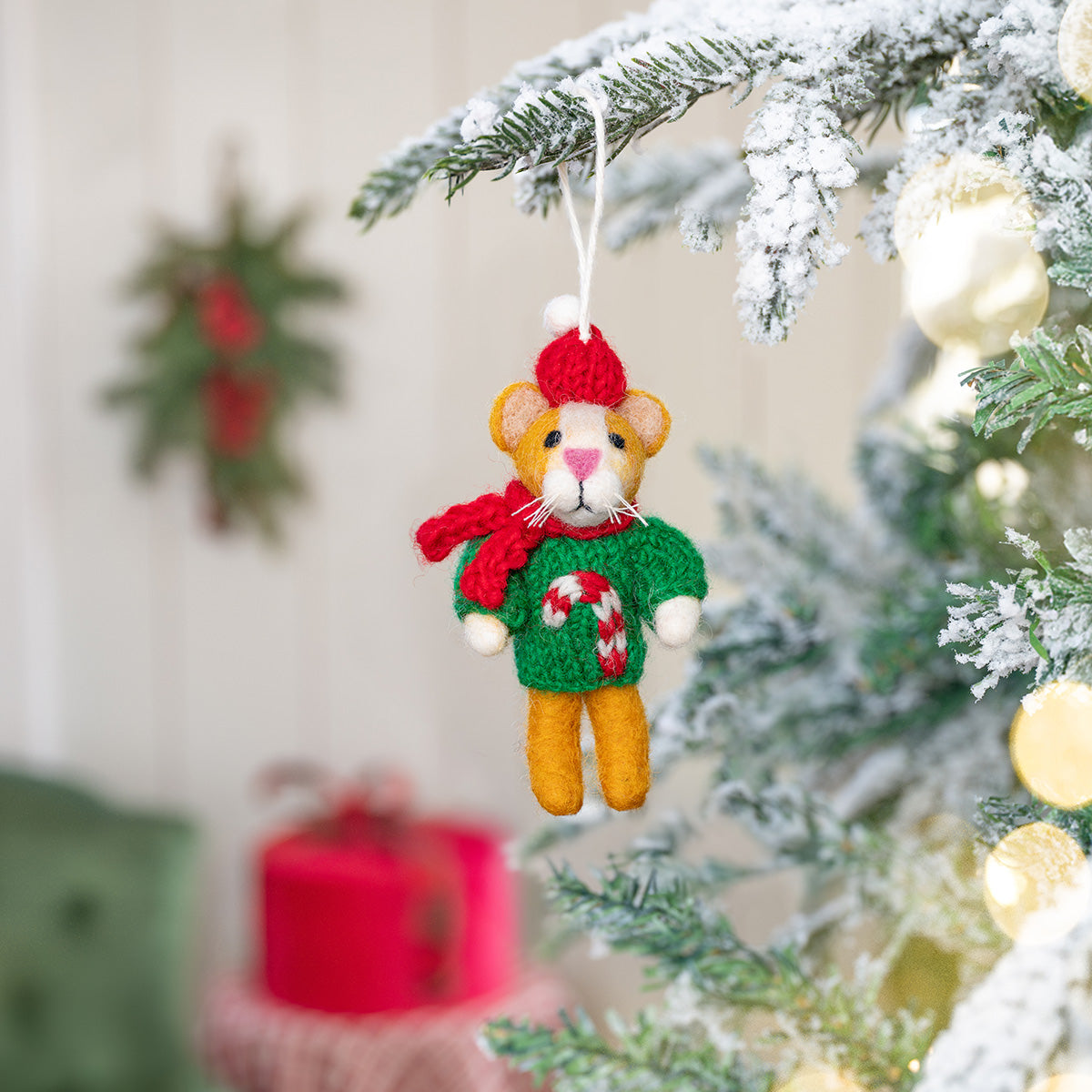 Vilten hanger kat kersttrui candystick
