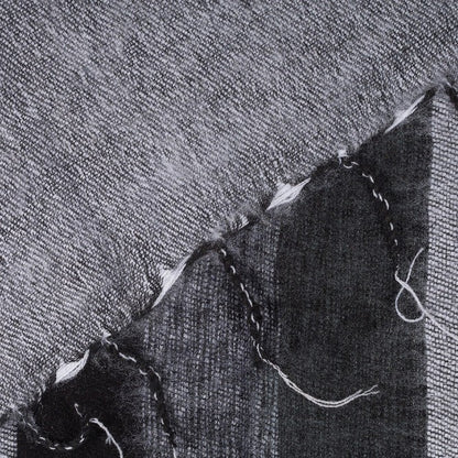 Detailfoto van sjaal zwart grijs